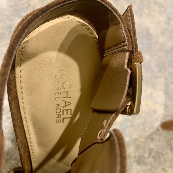 Michael Kors brown fringe heels - Picture 4 of 6